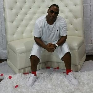 Meet your Posher, Undadaeye